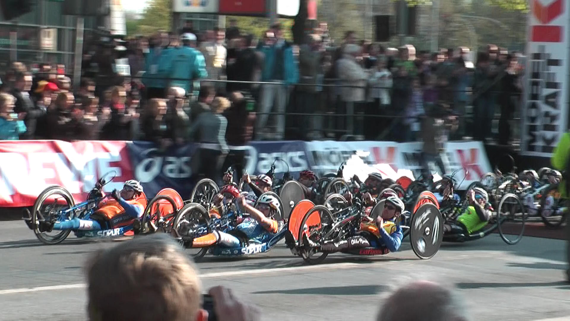 Hamburg Marathon 2010 Handbiker-Start